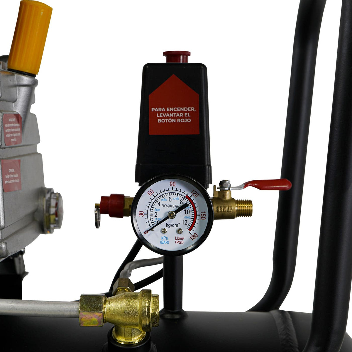Compresor de aire Husky Power HKC50L de 50 L y 3.5 HP, detalle del manómetro.